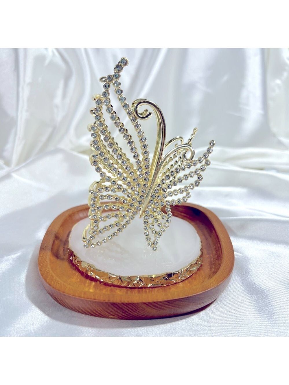 🦋 Rhinestone Butterfly Hair Clip